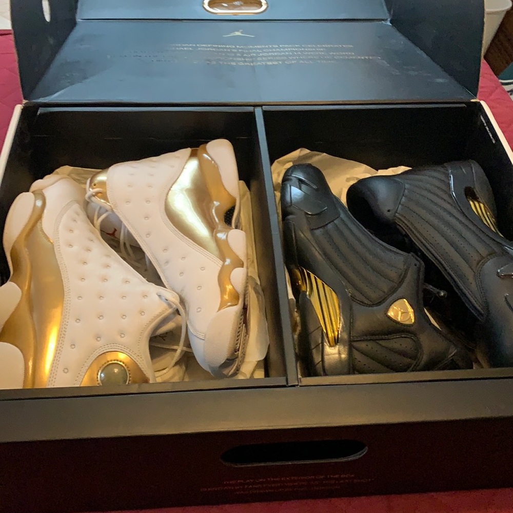 Jordan 13/14 DMP Pack size 10.5 with box in excellent condition